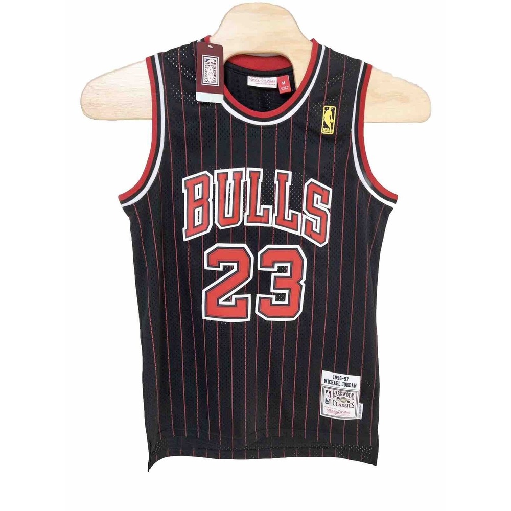 NWT Michell Ness Stitched Swingman Michael Jordan 1996-97 Bulls Alternate Jersey